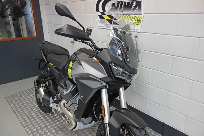 Moto Guzzi Stelvio - foto 7