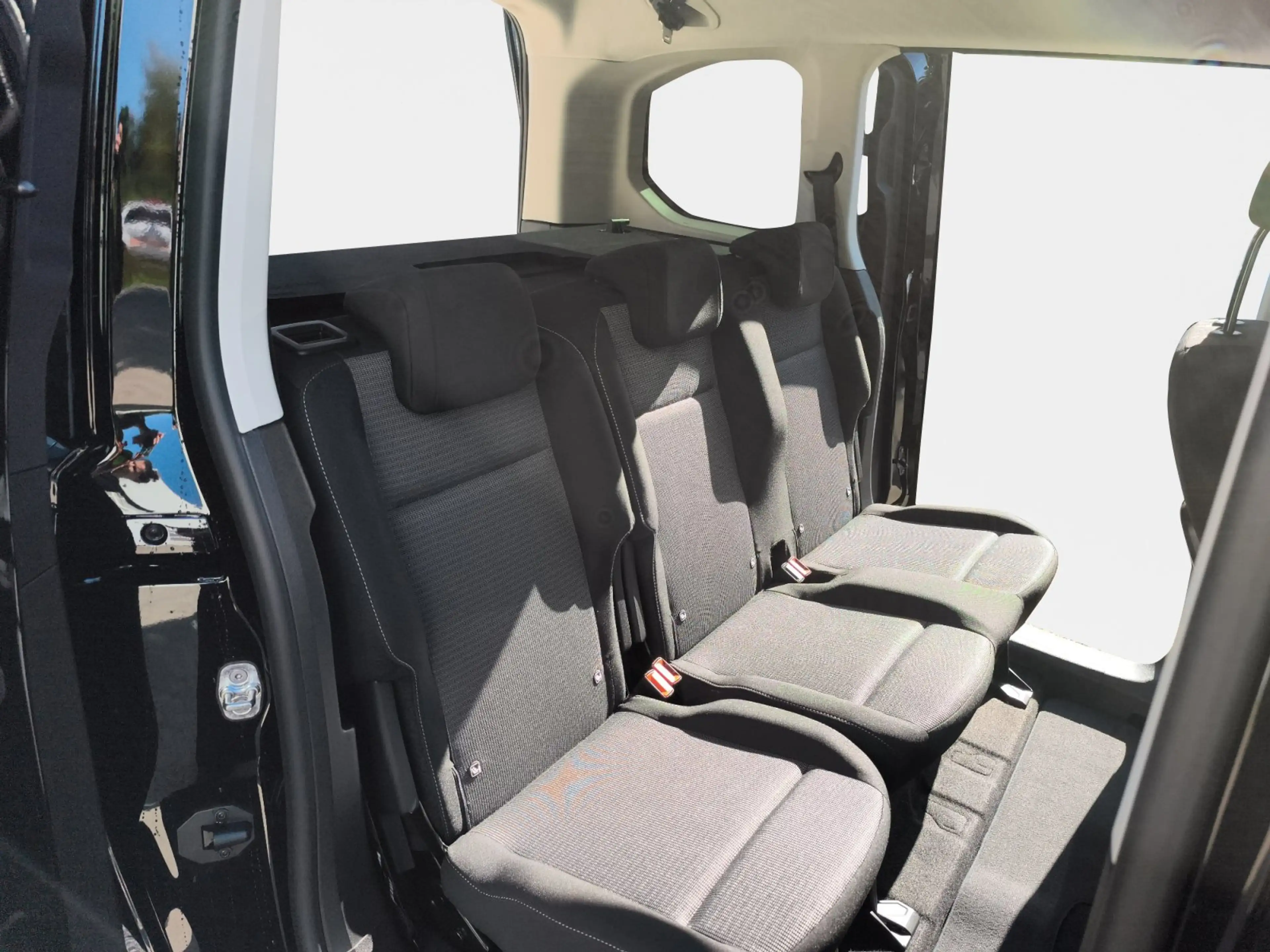 Toyota Proace City Verso L1 5-türig Teamplayer 1.2-l-Tu — photo 11