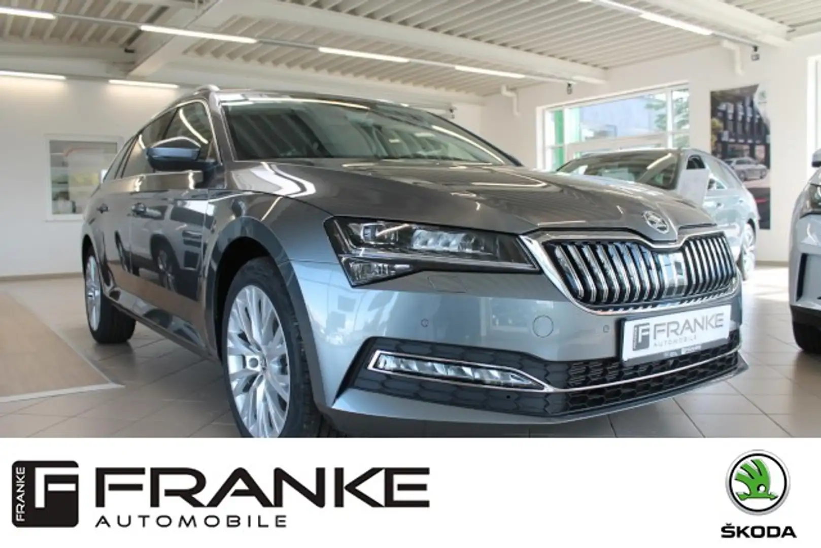 Skoda Superb Combi Style 2.0 TSI DSG (140kW/190PS) Klima Navi Grau - 1