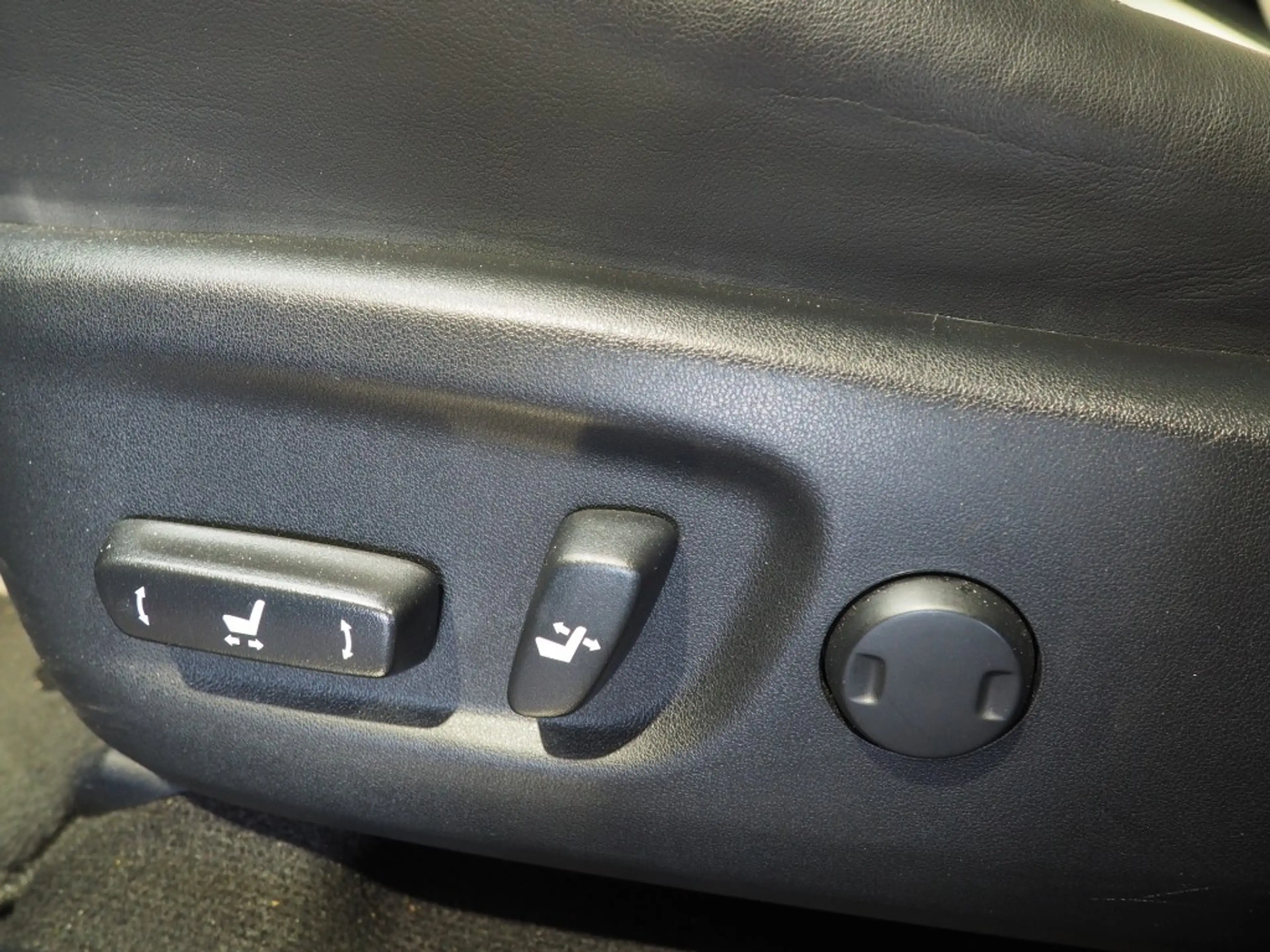 Lexus NX 300h President 197 PK, Mark Levinson, Glazen dak, 360 C — photo 21
