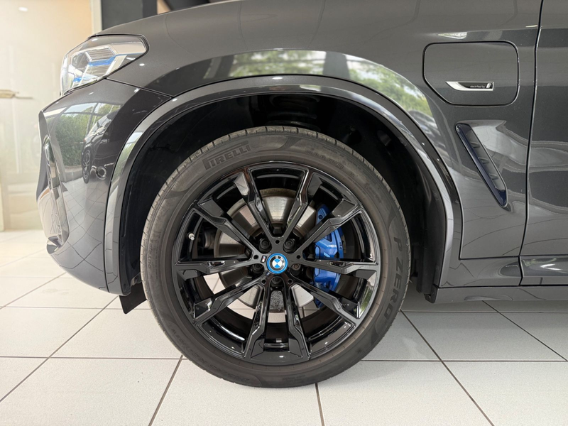 BMW X3 xDrive 30e*M-PAKET*HEADUP*LASER*360*AMBIENTE* — photo 14
