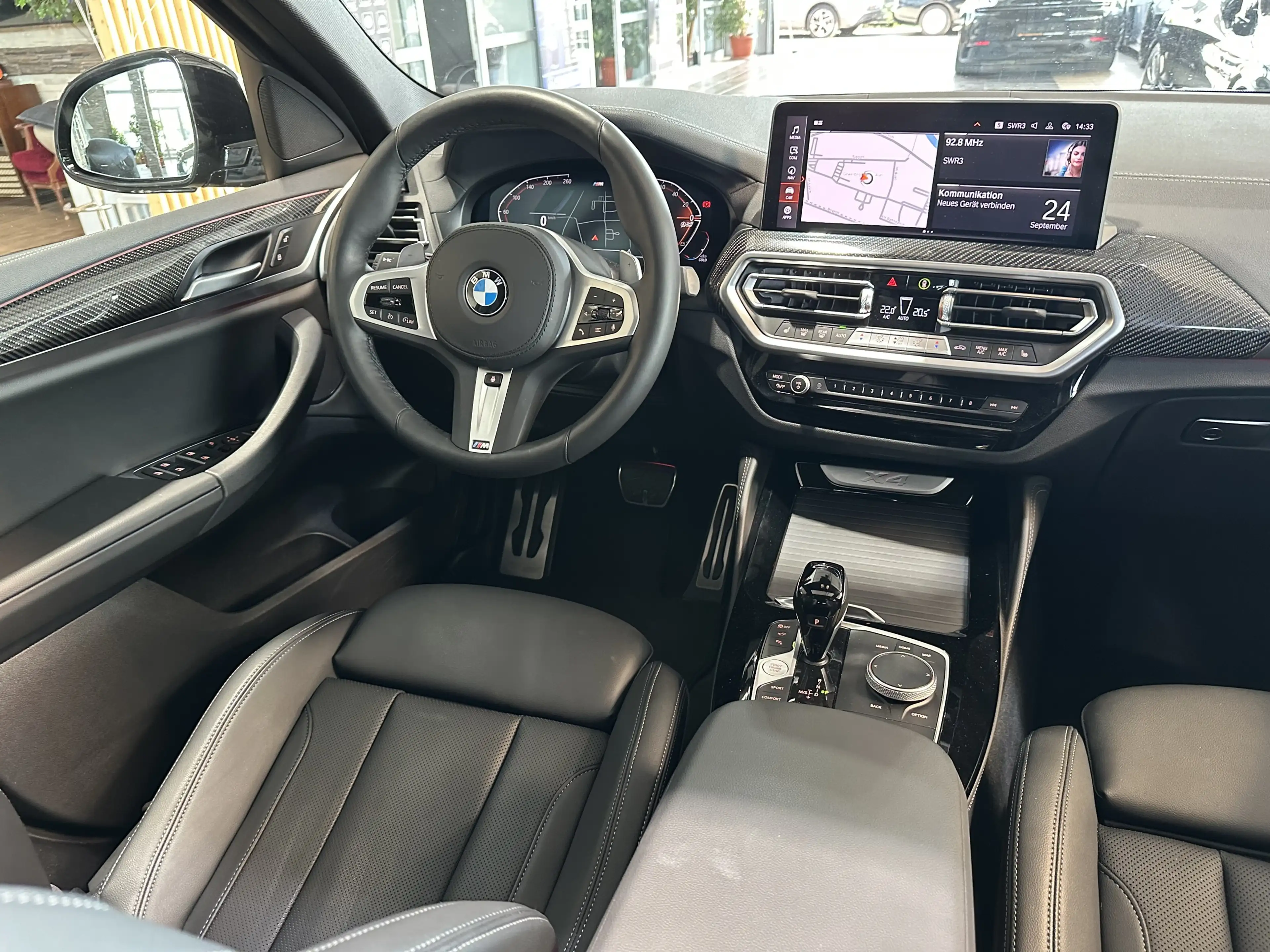 BMW X4 d xDrive M-Sport Laser Leder Pano Ambiente — photo 13