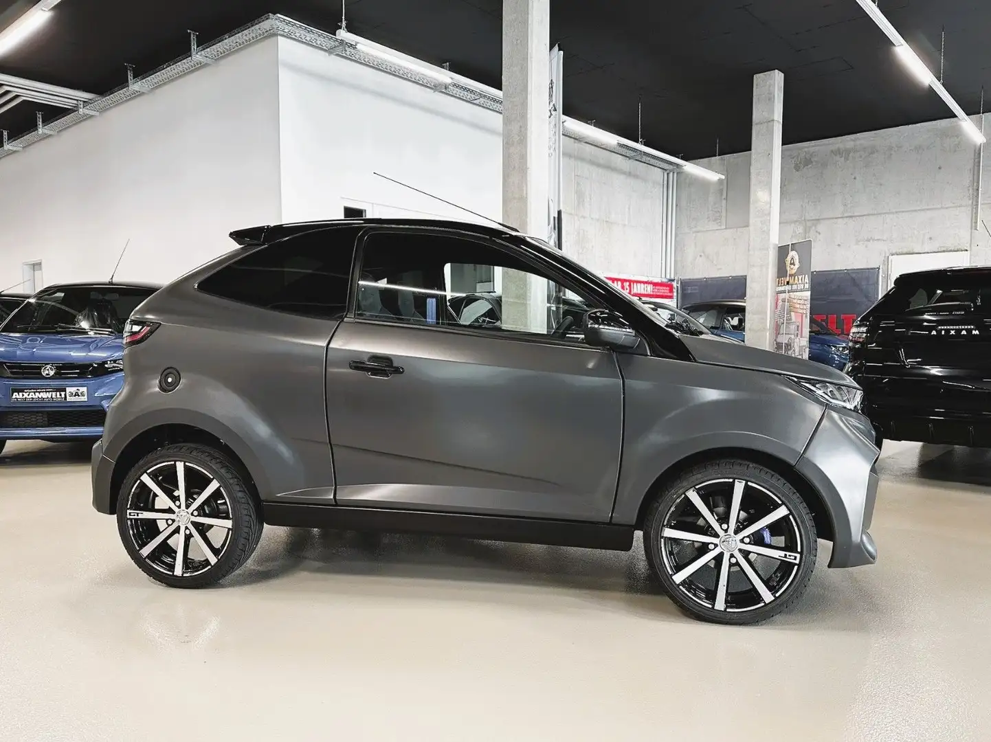 Aixam Coupé GTI Grau - 2