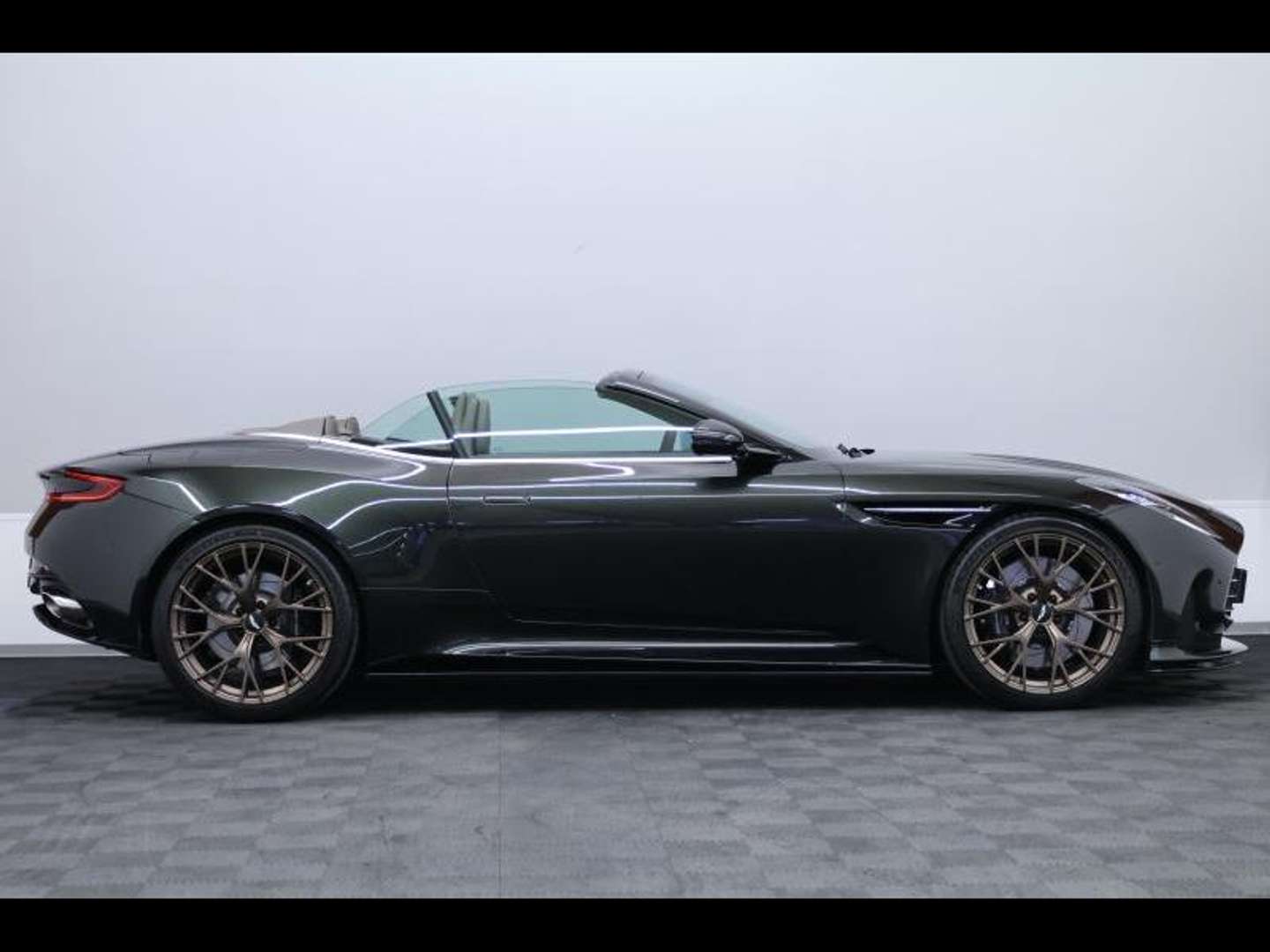 Aston Martin DB12 Volante V8 -  - Joinsteer - #4