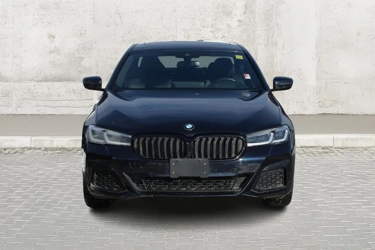 BMW 5 Series снимка BMW 5 Series