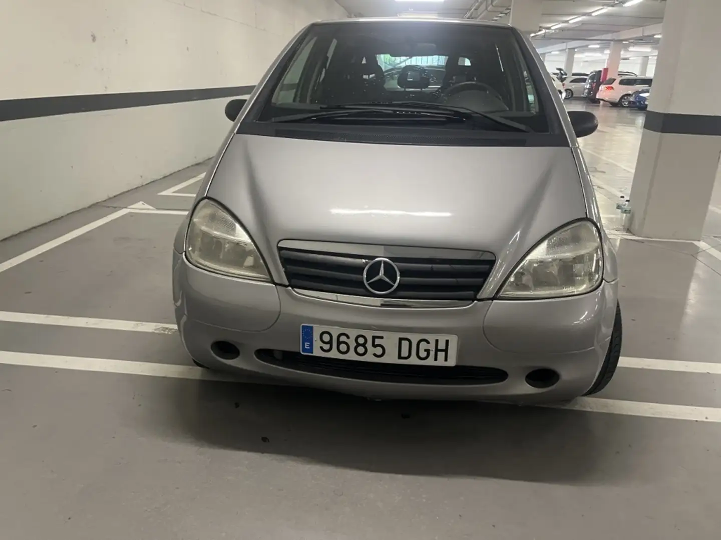 Mercedes-Benz A 140 Classic Šedá - 2