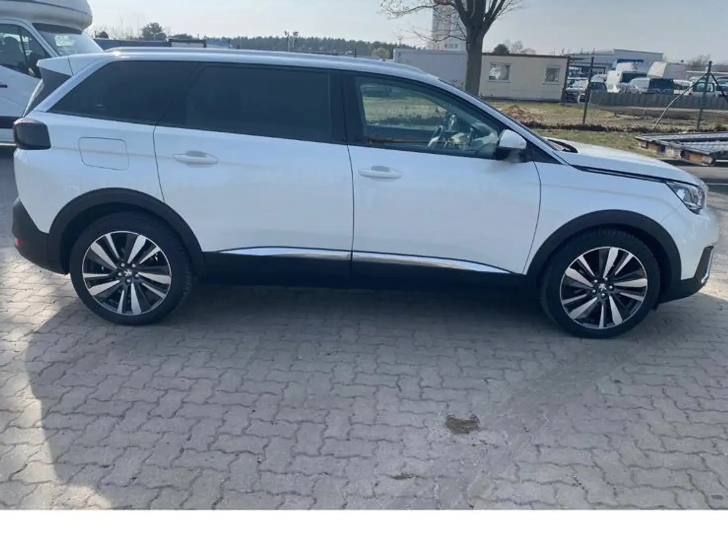 Peugeot 5008 PureTech 130 EAT8 / 7Sitze/Keyless/Start and Stop Blanco - 2