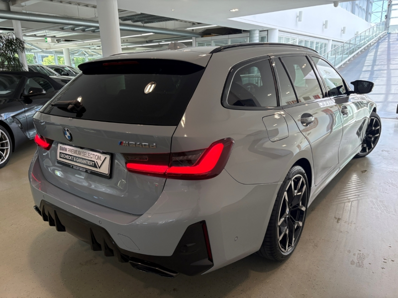 BMW 340 xDrive Touring Sportpaket El. Panodach Panorama Na — photo 3
