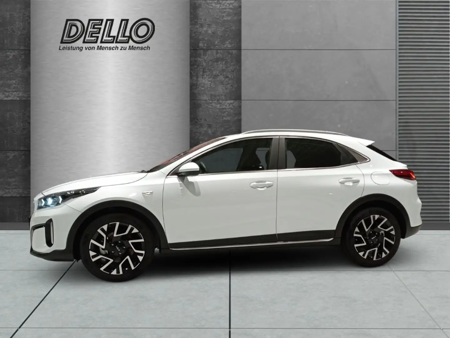 Kia XCeed Vision 1.5 DCT Navi SHZ PDC Rückfahrkam. ACC digit Weiß - 2