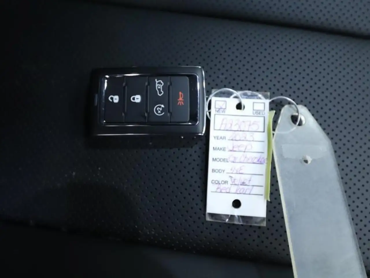 Jeep Grand Cherokee снимка Jeep Grand Cherokee
