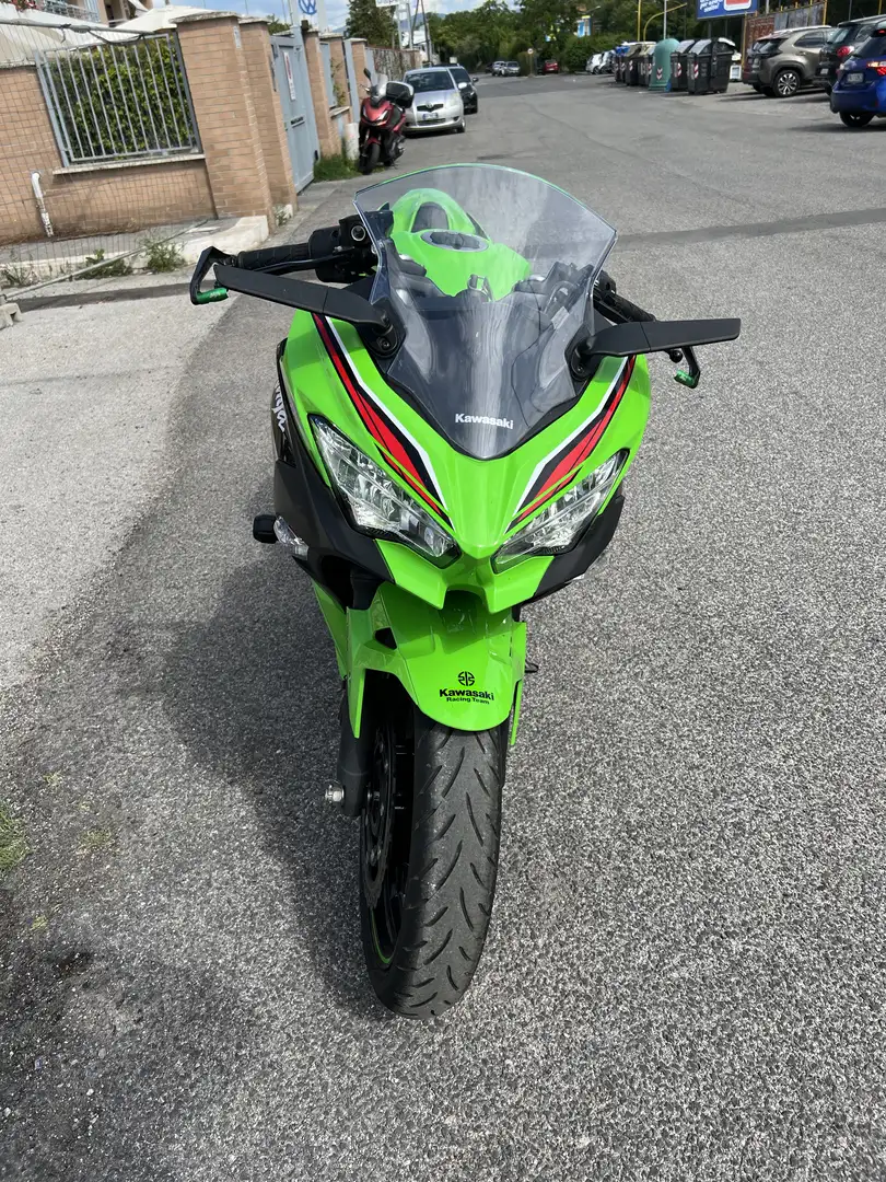 Kawasaki Ninja 400 - 1
