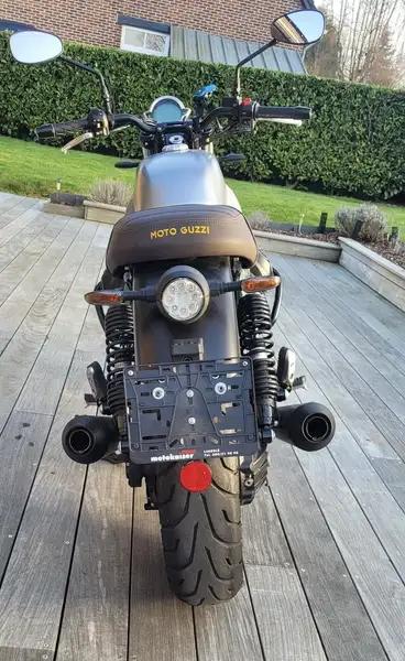 Moto Guzzi V 7 - foto 4