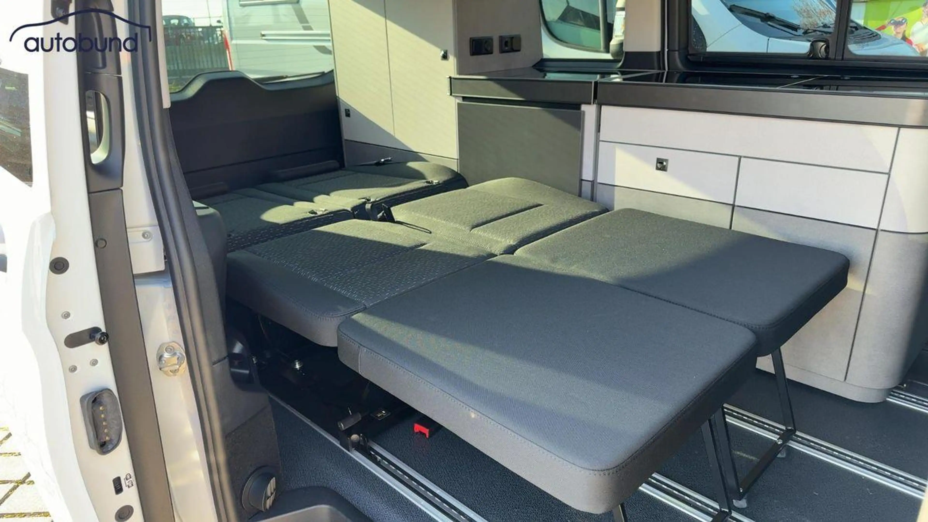 Mercedes-Benz Vito Tourer  Campstar 119 CDI 4x4 Autom. Pro lang ähnli — photo 27
