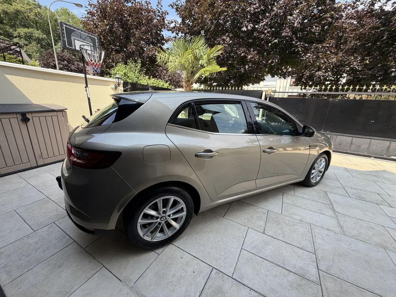 Renault Megane Berline — photo 7