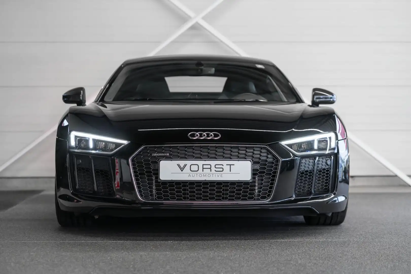 Audi R8 5.2 FSI quattro Plus B&O Carbon Capristo Zwart - 2