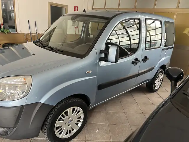 Fiat Doblo view 3