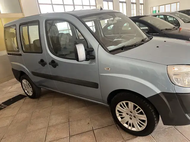 Fiat Doblo view 2