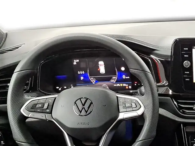 Volkswagen T-Roc view 13