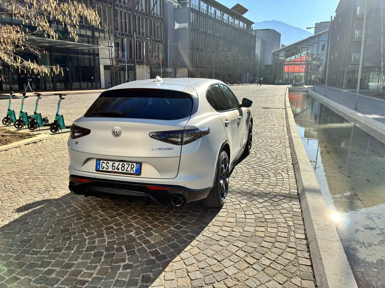 Alfa Romeo Stelvio 2024