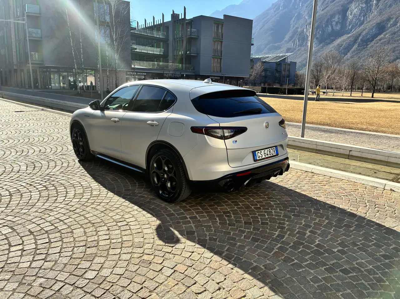Alfa Romeo Stelvio 2024