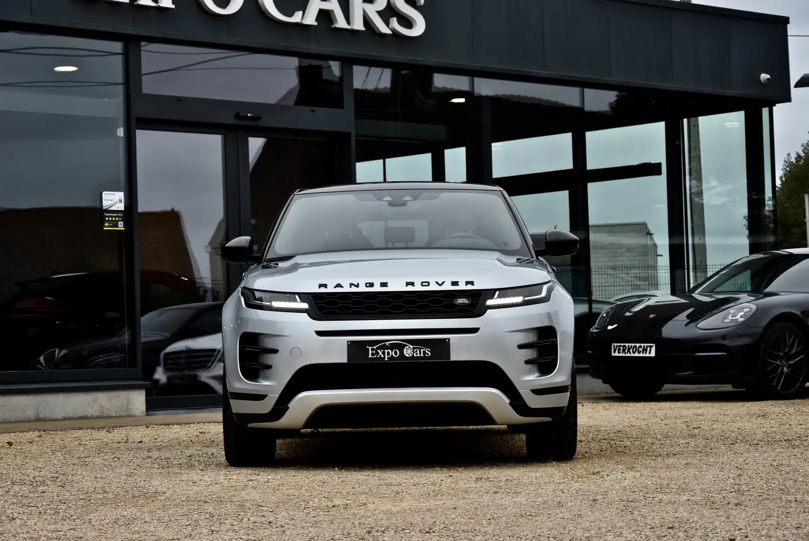 Land Rover Range Rover Evoque Evoque R-Dynamic HSE*PANO DAK*CAMERA*LEDER*CARPLAY Grijs - 2