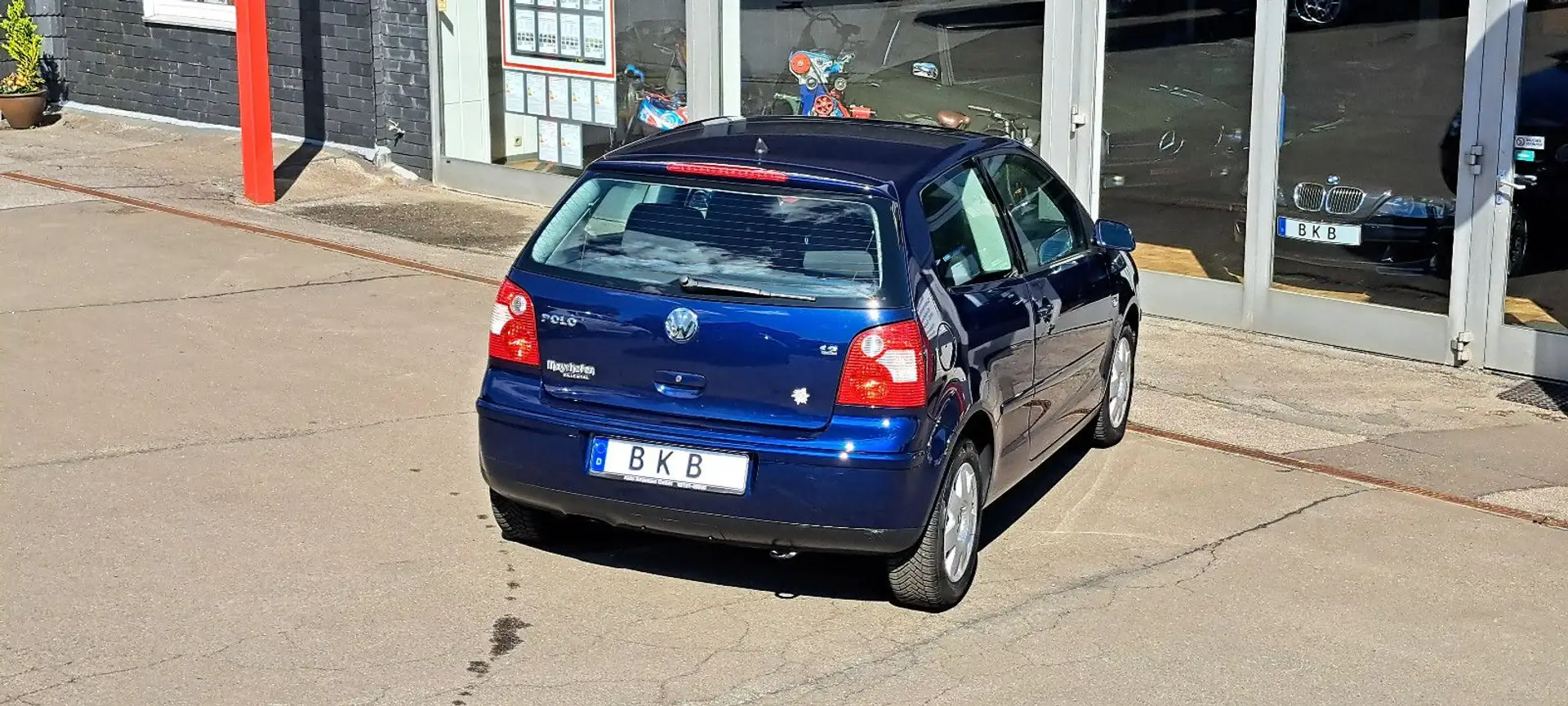 Volkswagen Polo Climatronic Sitzhzg Schiebed wenig KM 1. Hd Azul - 2