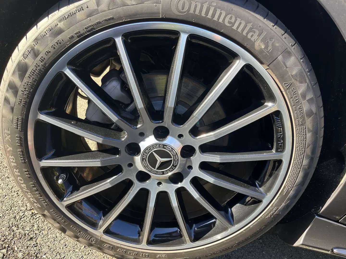 Mercedes-Benz CLA 220 d Aut. AMG-Line „Peak Edition“ Szürke - 1