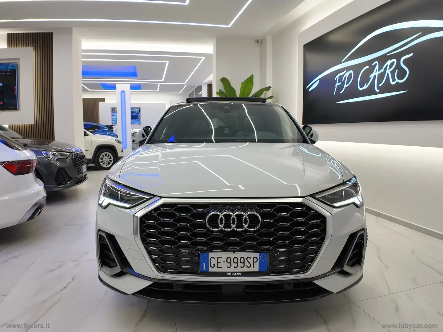 Audi Q3 SPB 35 TDI S tronic S line edition TETTO APR. Bianco - 2