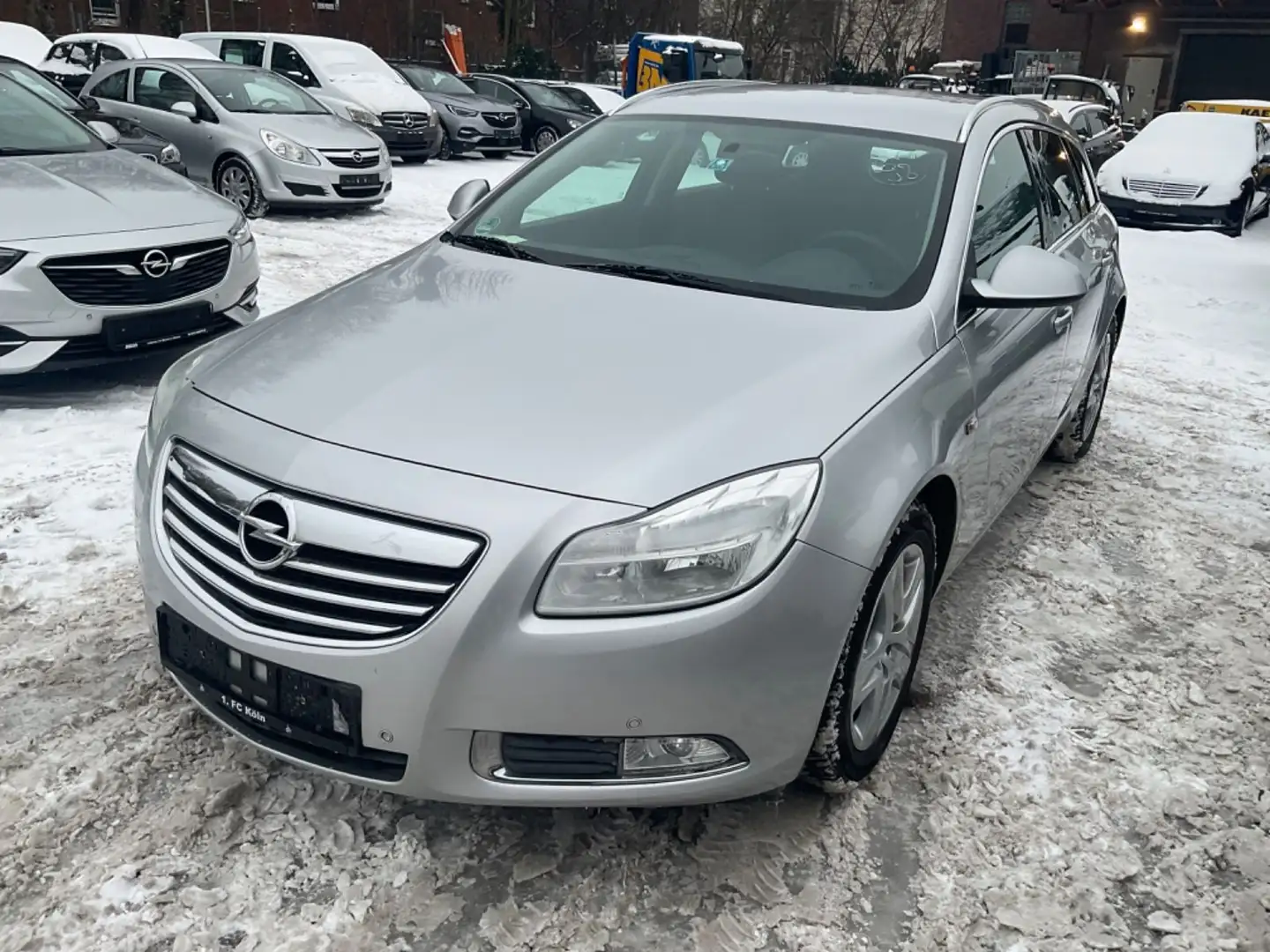 Opel Insignia A Sports Tourer Edition Silber - 2