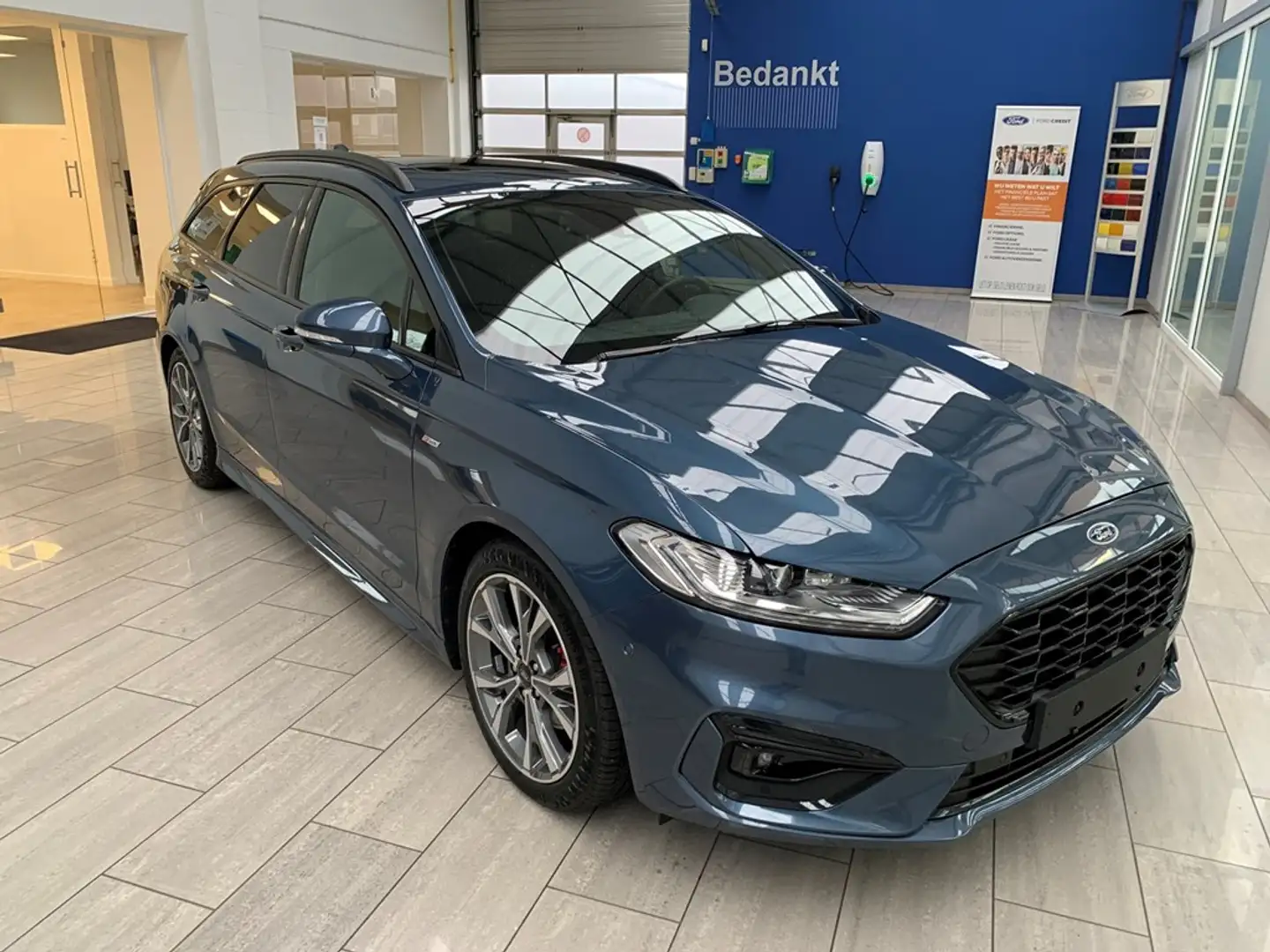 Ford Mondeo 2.0 ecoblue 190pk st-line automaat metzetelverw.+p Bleu - 1