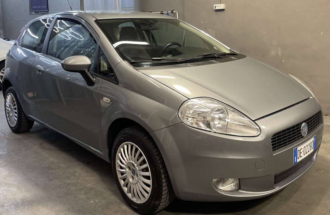 Fiat Grande Punto UNICOPROPRIETARIO - SOLI 109.000 KM!!!