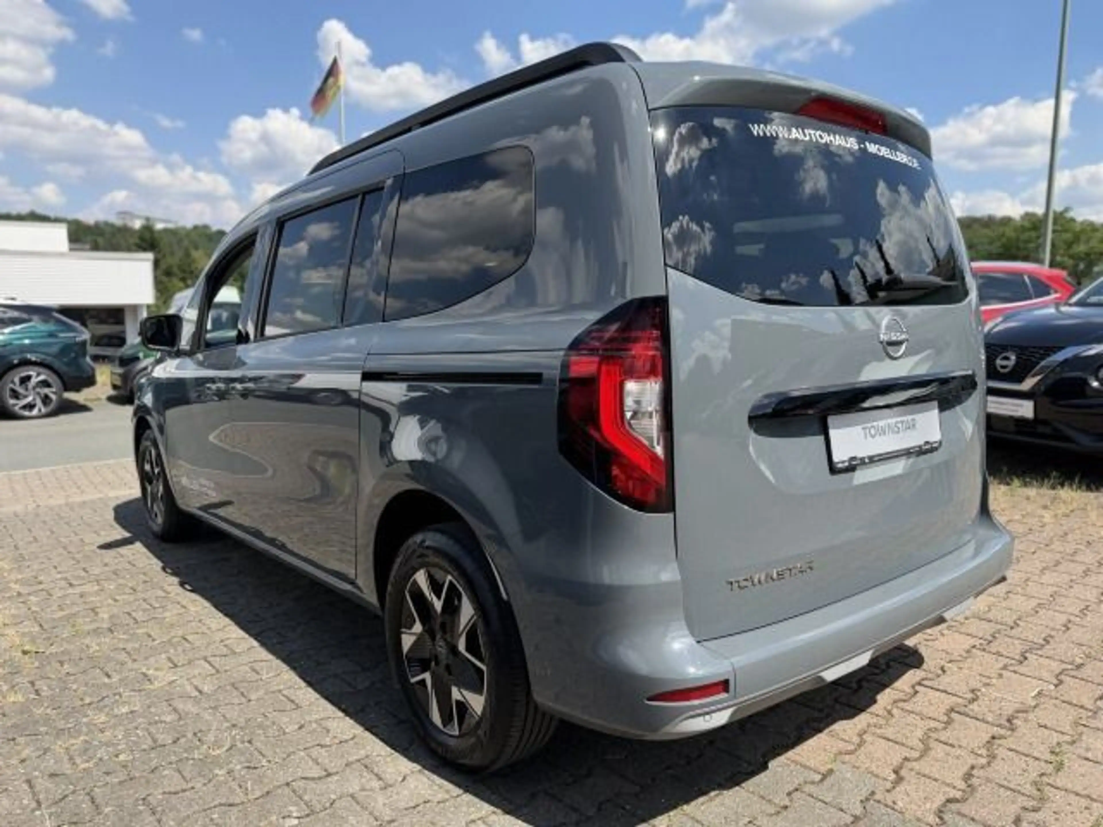 Nissan Townstar Kombi 130PS DCT L2 Tekna 7S — photo 8