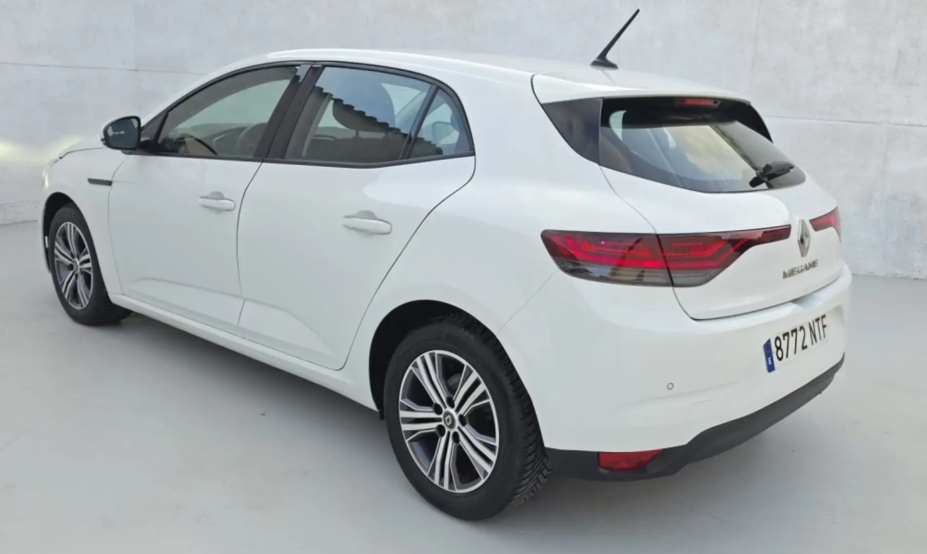 Renault Megane 1.5dCi Blue Equilibre 85kW Blanco - 2