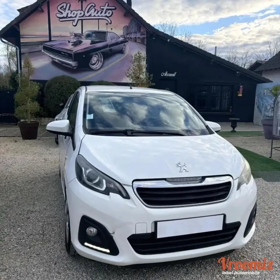 Peugeot 108 1.0 VTI 70 ALLURE GARANTIE 12 MOIS 2404