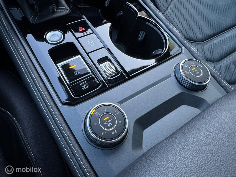 Volkswagen Touareg 3.0 TSi eHybrid 4MOTION R, pano, dynaudio — photo 14