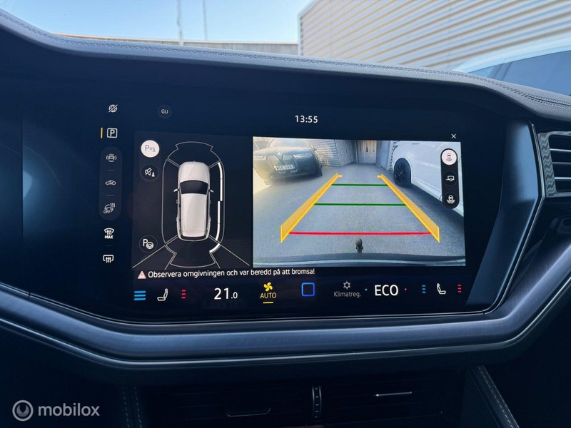 Volkswagen Touareg 3.0 TSi eHybrid 4MOTION R, pano, dynaudio — photo 21