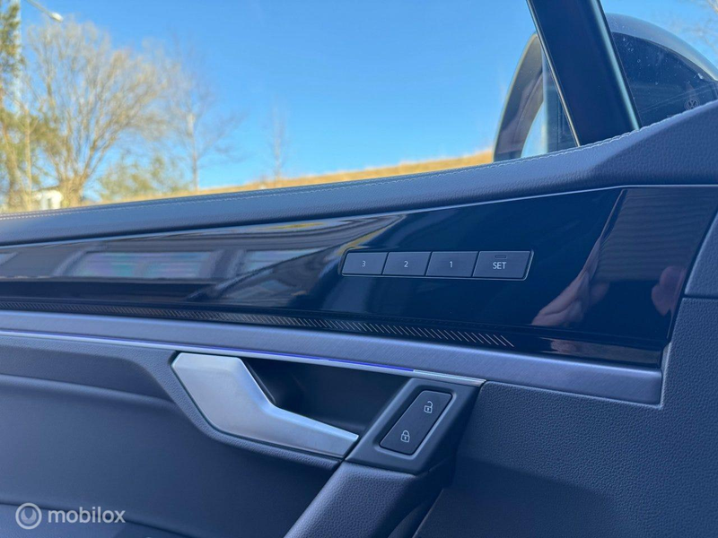 Volkswagen Touareg 3.0 TSi eHybrid 4MOTION R, pano, dynaudio — photo 12