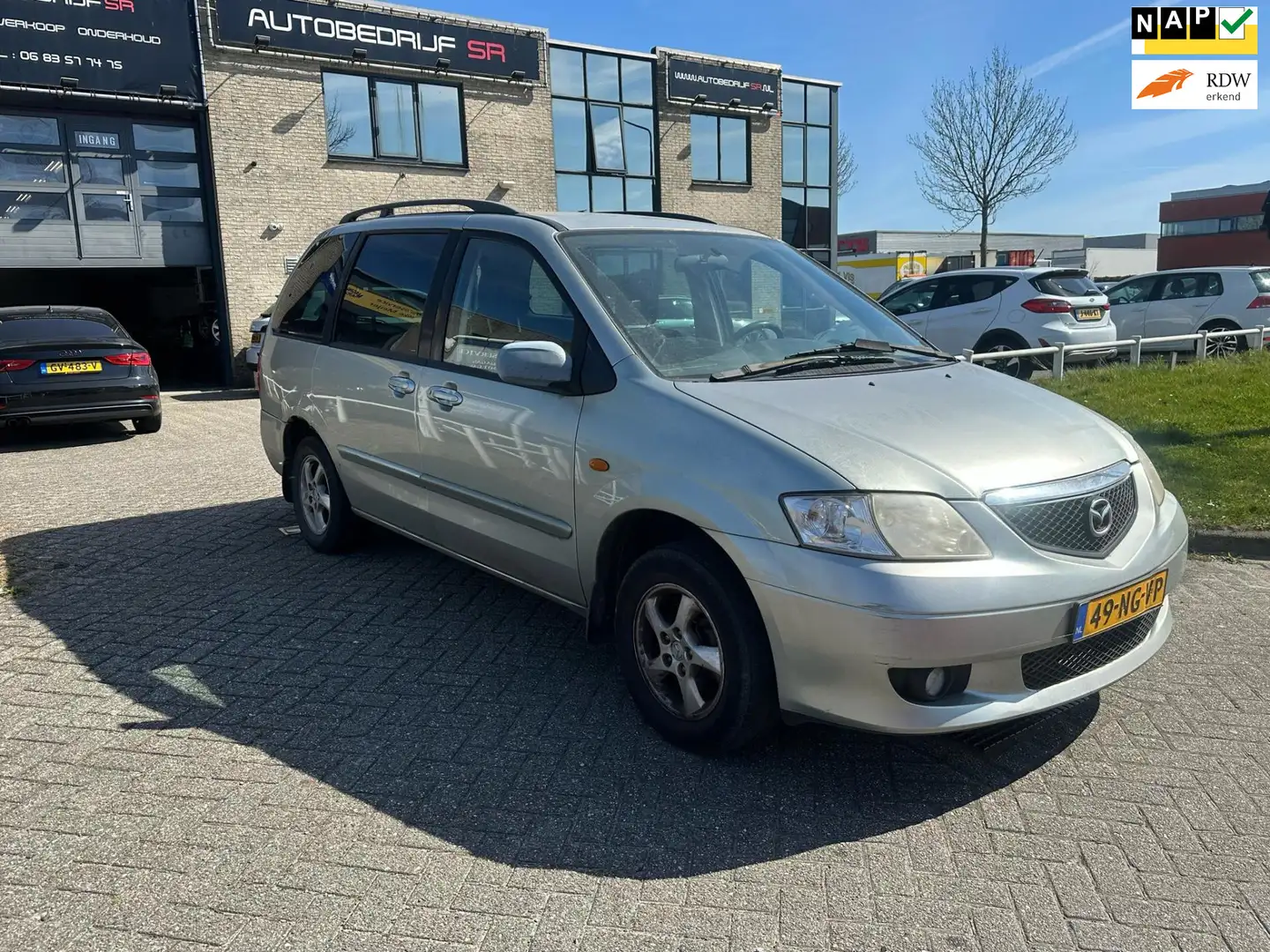 Mazda MPV 2.3 Active Grijs - 1