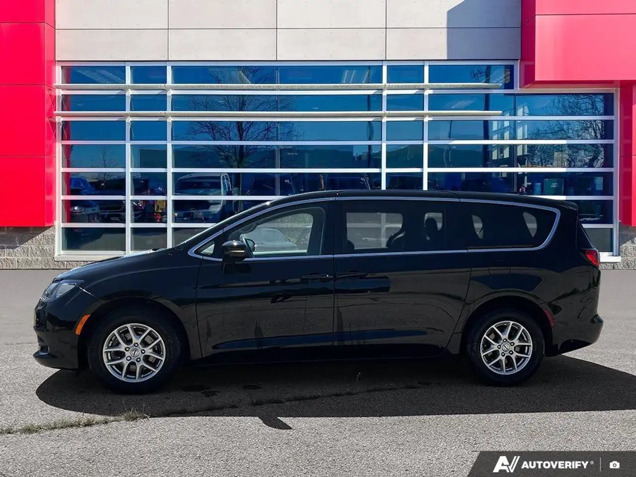 Chrysler Grand Caravan fotografie Chrysler Grand Caravan