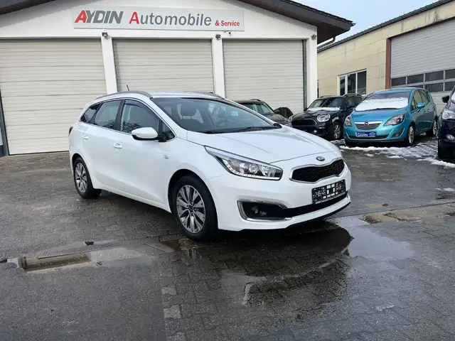 Kia Ceed Sportswagon Dream Team-TOP ZUSTAND