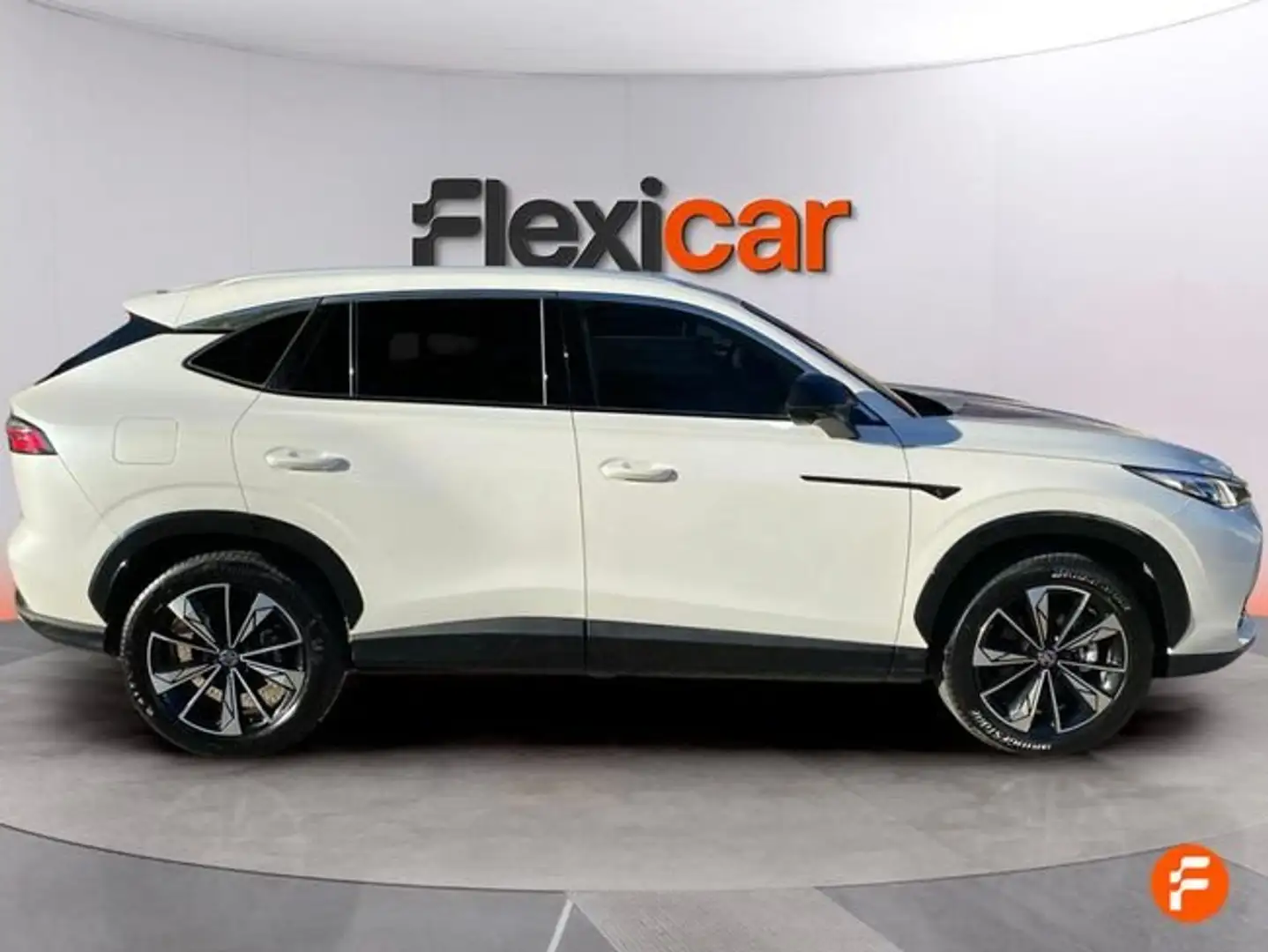 MG HS 1.5 T-GDI Luxury Aut. Blanco - 2