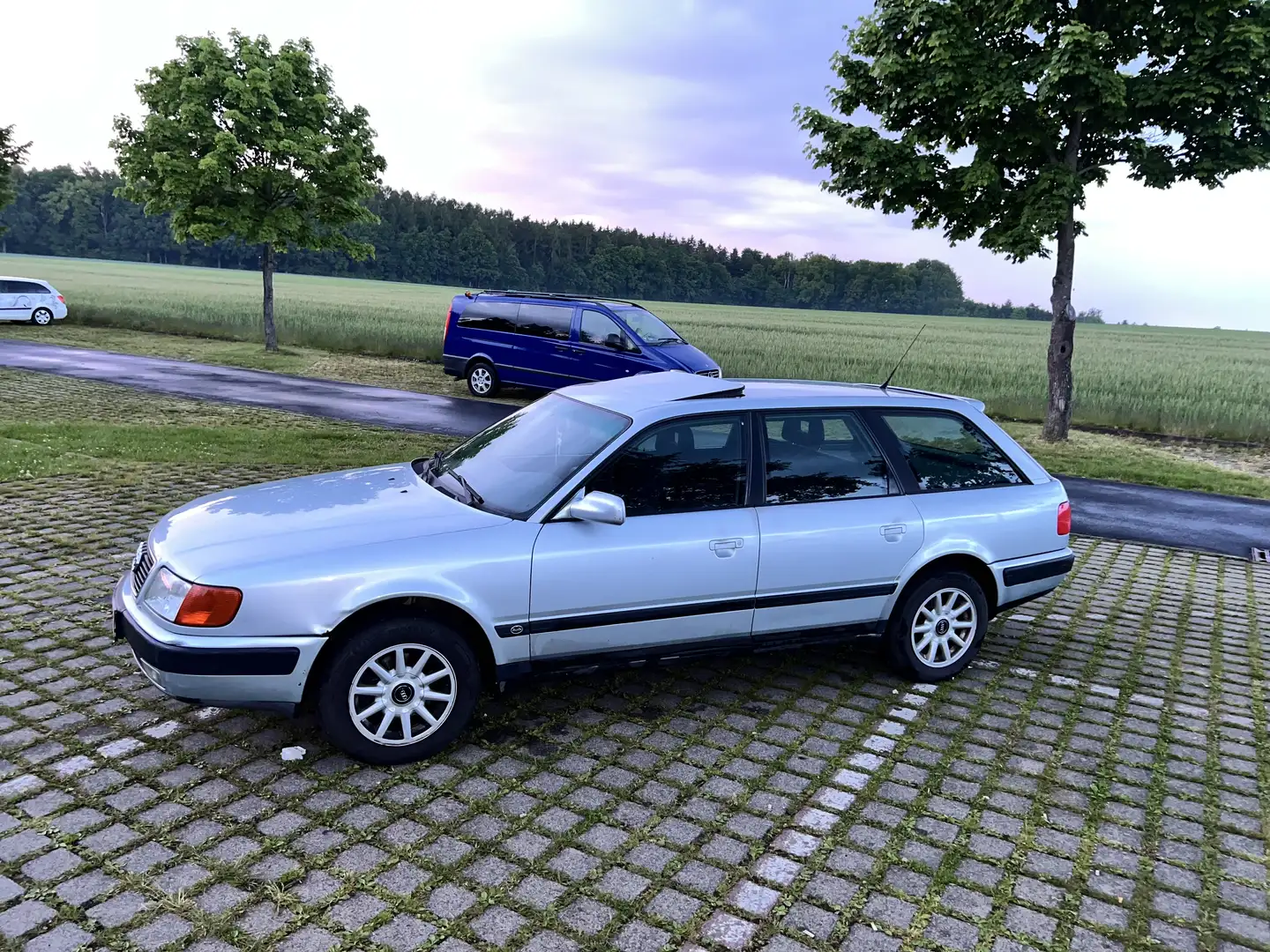 Audi 100 Avant 2.8 E - 1