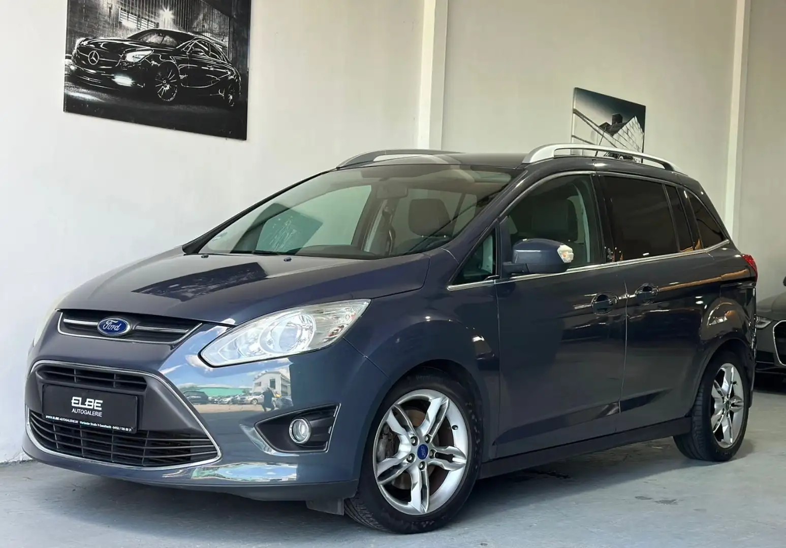 Ford Grand C-Max Grand C-MAX 1.6 Ecoboost Champions Ed. 7-Sitzer Šedá - 2