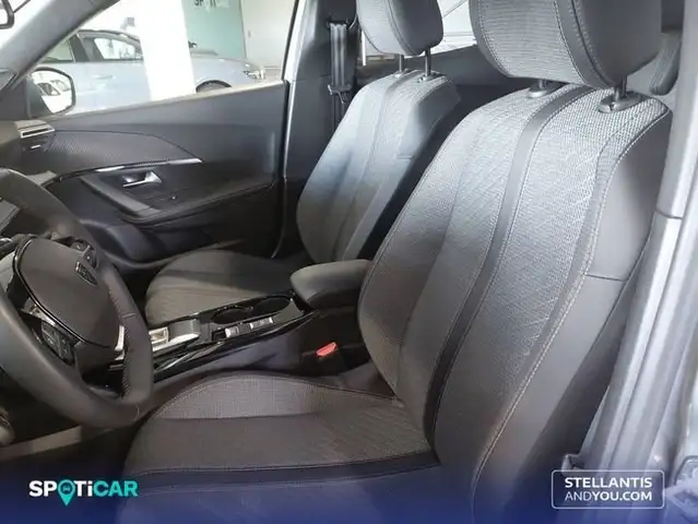 Peugeot 2008 view 9