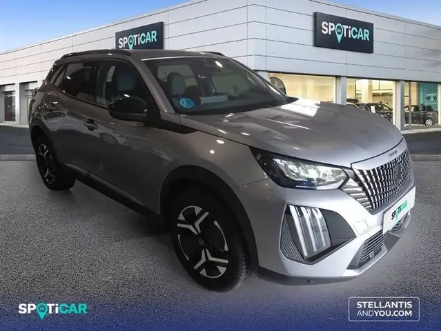 Peugeot 2008 view 3