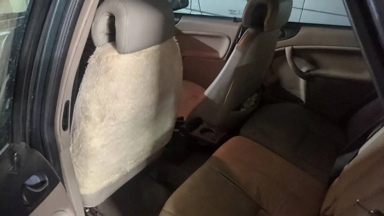 Saab 900 2,3i SE, foto 3
