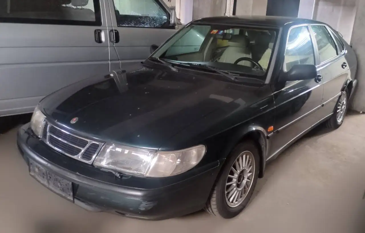 Saab 900 2,3i SE, foto 10