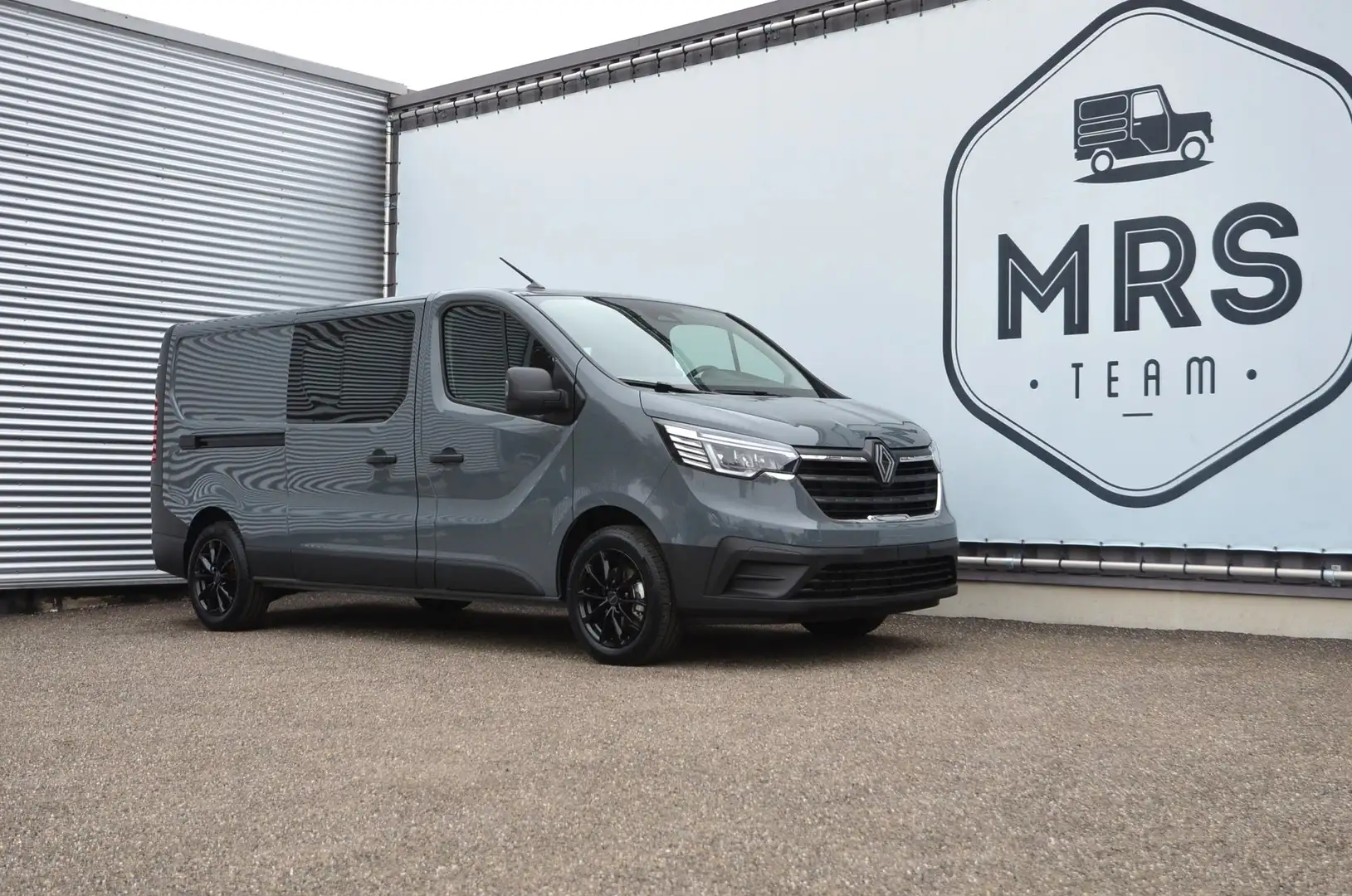 Renault Trafic - L2- Automaat- Cruise- Carplay- Nieuw- 26500+BTW Gris - 1