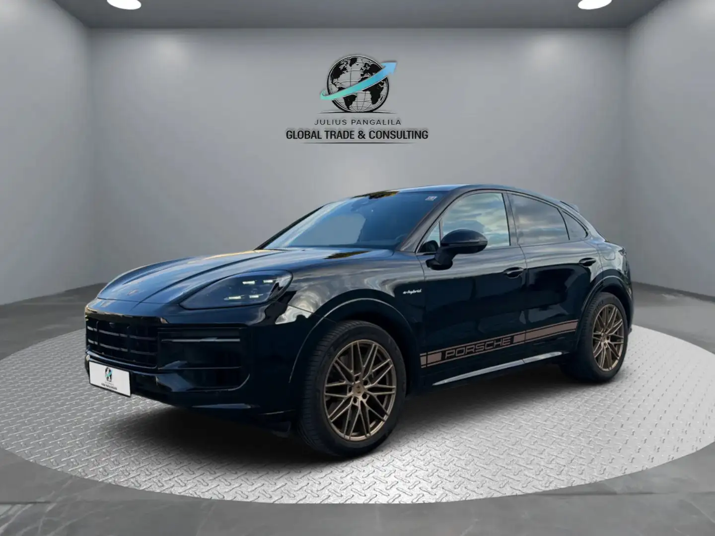 Porsche Cayenne E-Hybrid Retro Spec satinierte Goldfelgen Approved Schwarz - 1