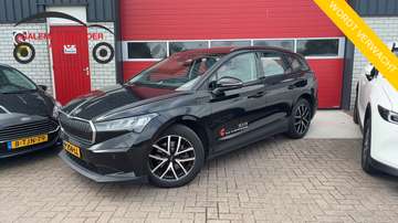 iV 60 SOH 89% / SFEER / CARPLAY / NAVI / CLIMA / P
